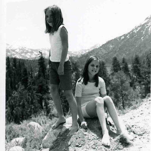 Joan Cummings Photo 11