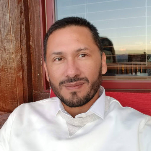 Luis Contreras Photo 22