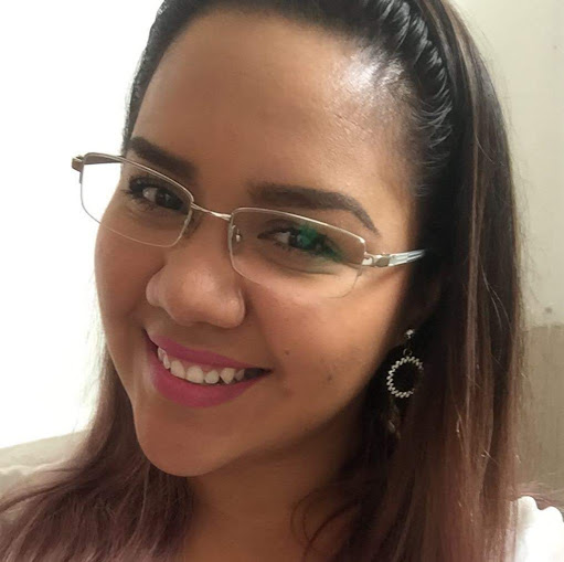 Mary Zapata Photo 19