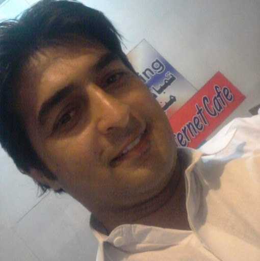 Anees Khan Photo 26