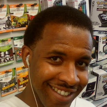 Lloyd Vaughn Photo 8