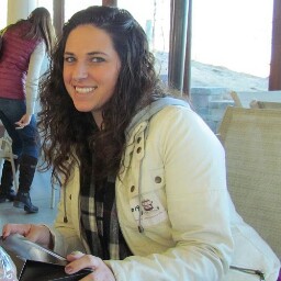 Melissa Caswell Photo 10