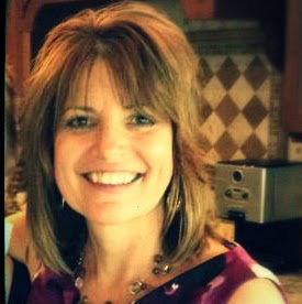 Julie Anderson Photo 35