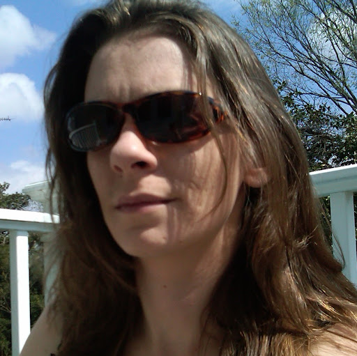 Laura Stafford Photo 26