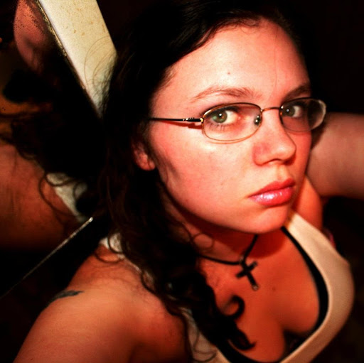 Sarah Vincent Photo 18