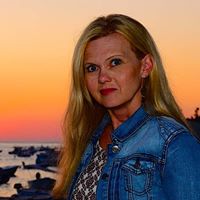 Tanya Robinson Photo 50
