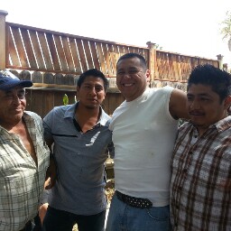 Noe Robles Photo 26