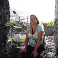 Victoria Dean Photo 15