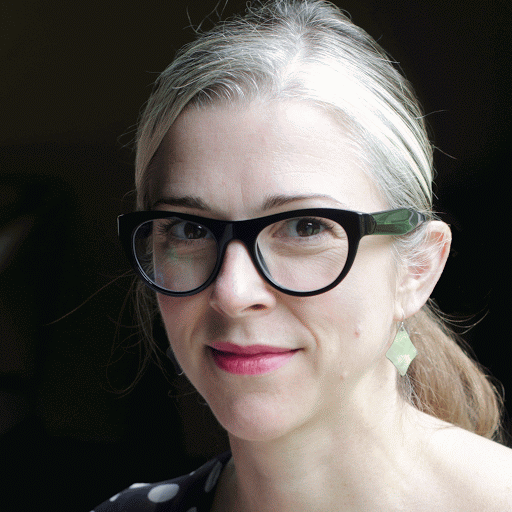 Michelle Vaughan Photo 13