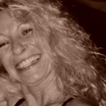 Shellie Chambers Photo 4