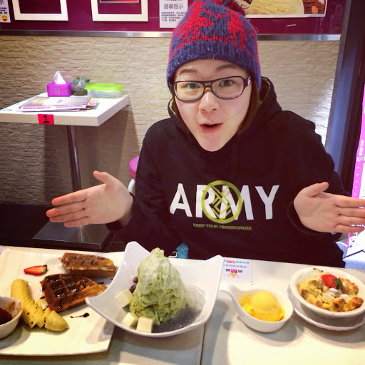 Ruby Lau Photo 8