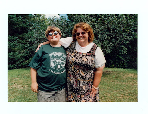 Kathleen Raymond Photo 28