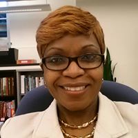 Lisa Fielder Photo 13