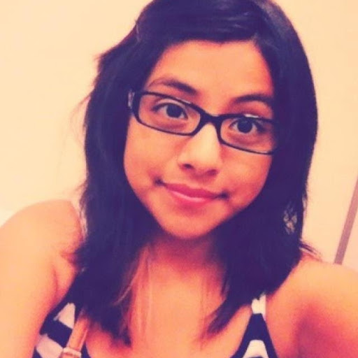 Elizabeth Luis Photo 6
