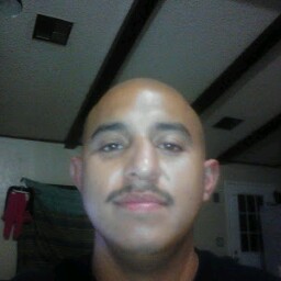 Adam Hernandez Photo 10