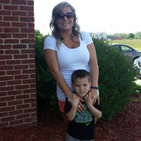 April Benson Photo 30