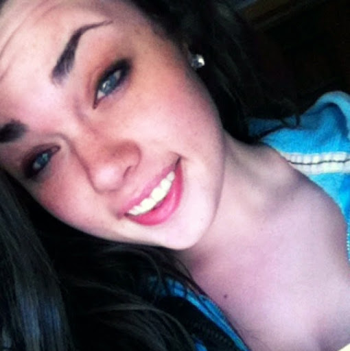 Rachel Willard Photo 15