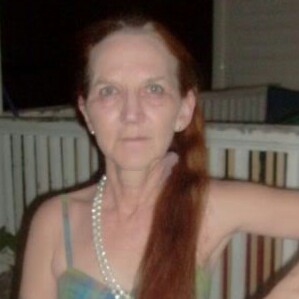 Christine Nichols Photo 22