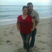 Ada Gomez Photo 13