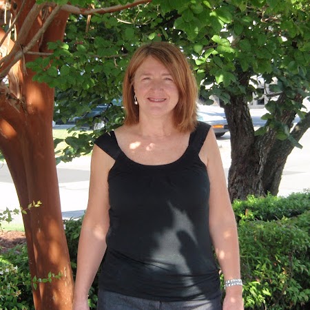 Mary Schmitt Photo 16