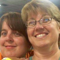 Angela Finch Photo 32