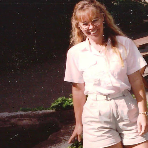 Eileen Wright Photo 31