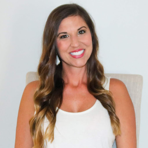 Sara Cantrell Photo 32