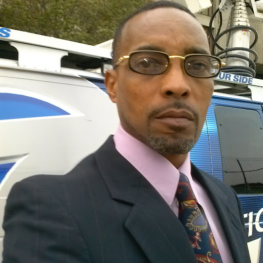 Lance Owens Photo 11