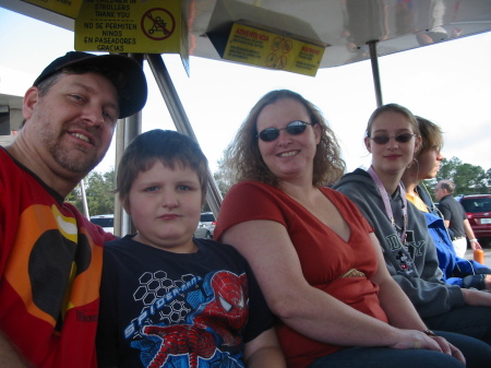 Michelle Brooker Photo 16