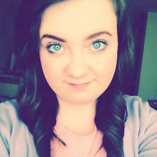 Joanne Hunter Photo 24