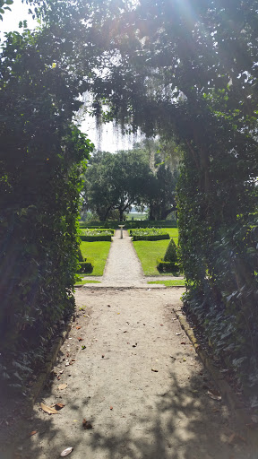 Stephanie Trimble Photo 13