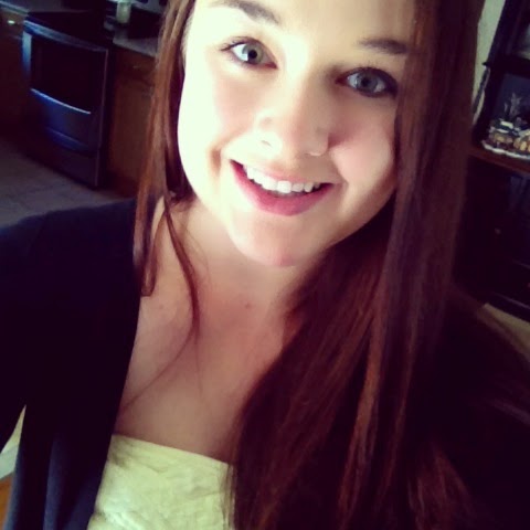 Christina Delaney Photo 13