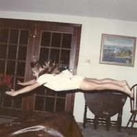 Elizabeth Peebles Photo 14