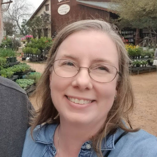 Jennifer Adams Photo 35