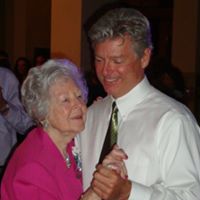 Robert Levitt Photo 44