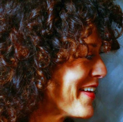 Jennifer Good Photo 27