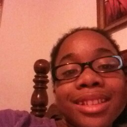 Alexis Joyner Photo 10