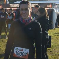 Sarah Messenger Photo 18