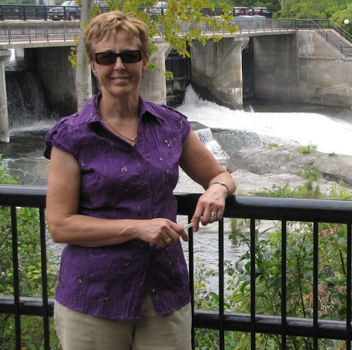 Janet Craig Photo 20