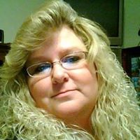 Julie Weathers Photo 18