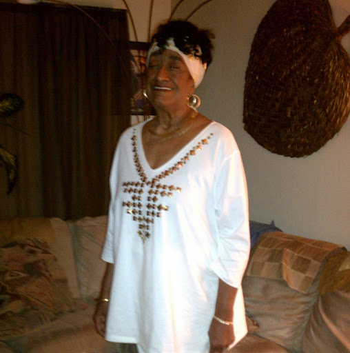 Beverly Reed Photo 31