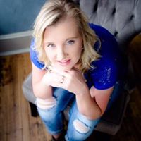 Lori Rogers Photo 12