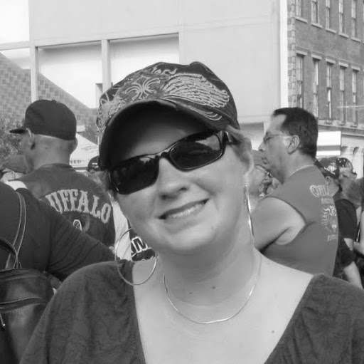 Rachel Morrow Photo 17