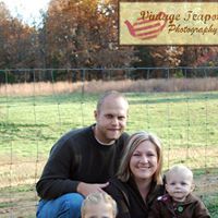 Erik Montgomery Photo 9