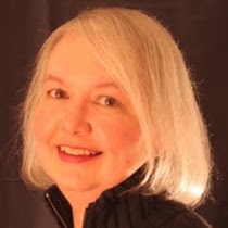 Janet Thomasson Photo 3