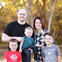 Carly Nichols Photo 11