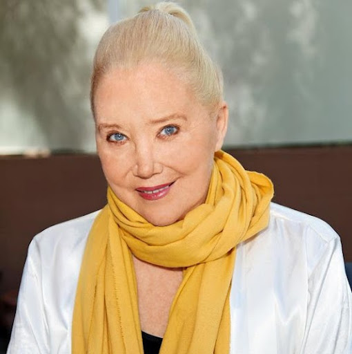 Sally Kirkland Photo 20 Sally Kirkland Photo 20
