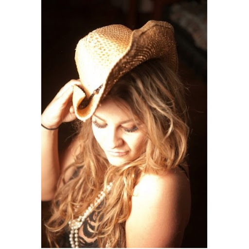 Kimberly Harvey Photo 24