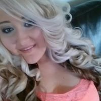 Samantha Handley Photo 21