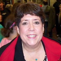Julia Warren Photo 10